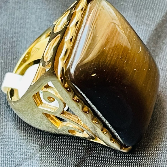 FASHION JEWELRY GEMSTONE RING STAINLESS STEEL WOMEN GOLD & BROWN COLOR SIZE 6 - Picture 1 of 8